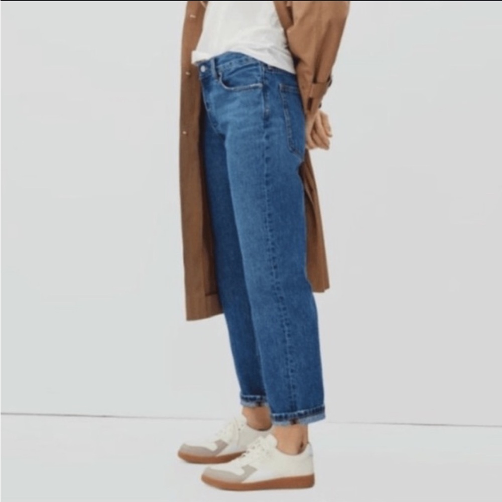 Everlane The Relaxed Straight Fit Organic Cotton Jeans - Picture 2 of 12